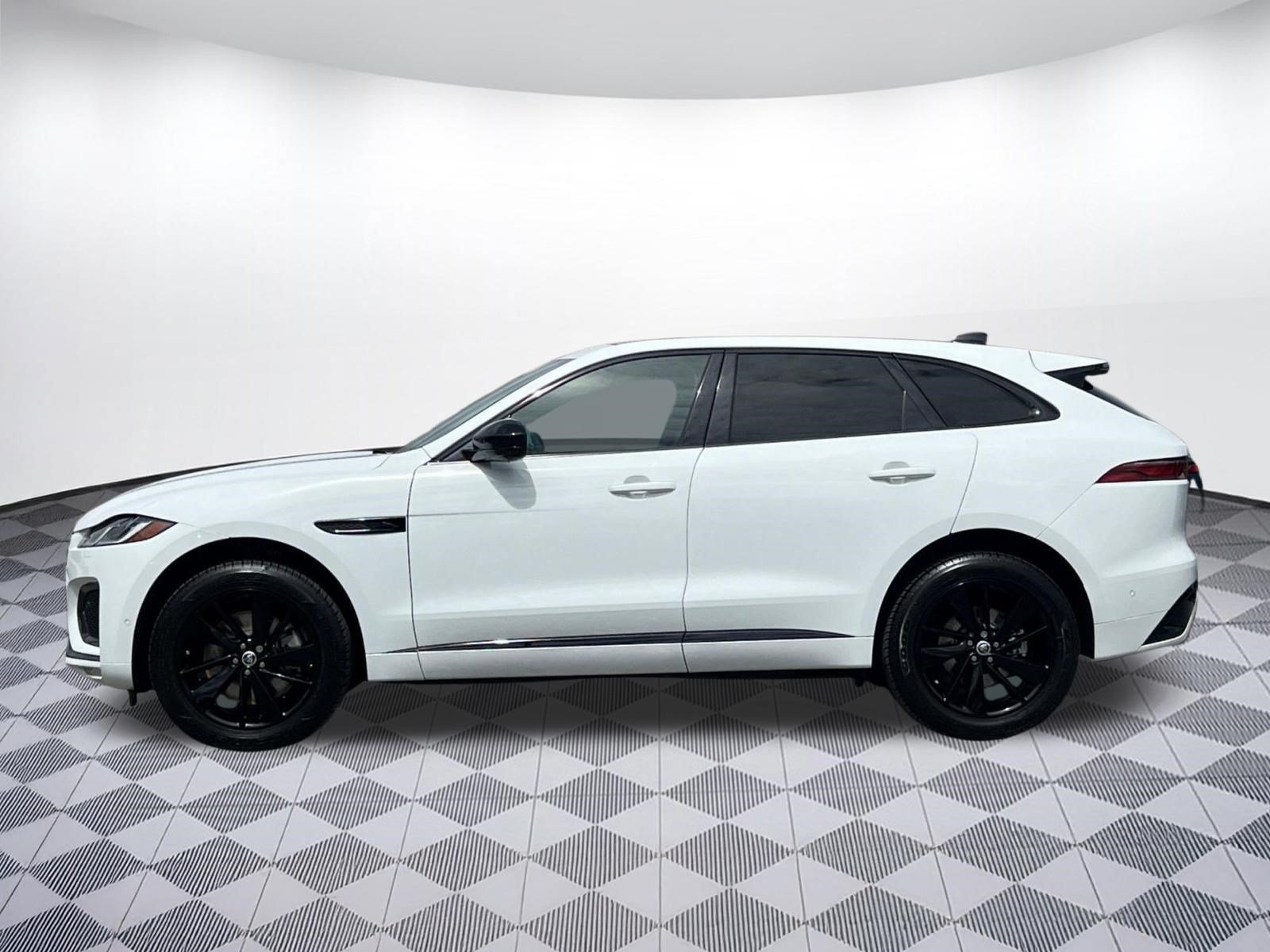 Used 2026 Jaguar F-PACE R-Dynamic S AWD/4WD image 2