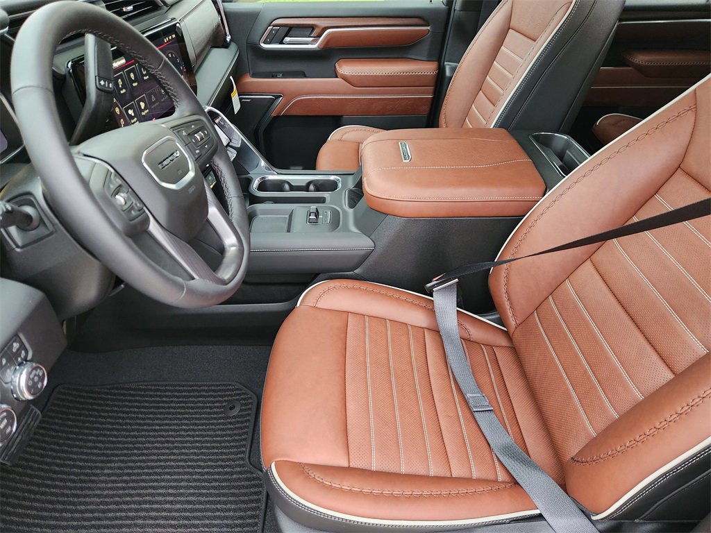 New 2026 GMC Sierra 2500 Denali Ultimate w/ Max Trailering Package image 8