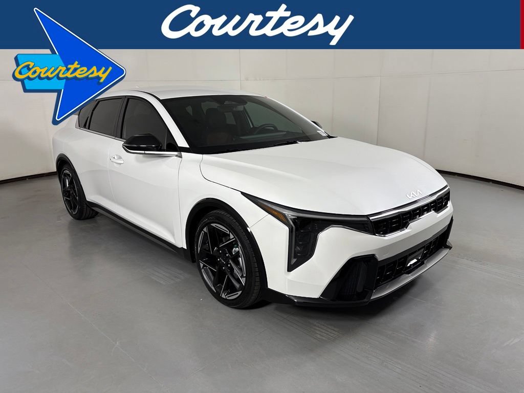 New 2026 Kia K4 GT-Line