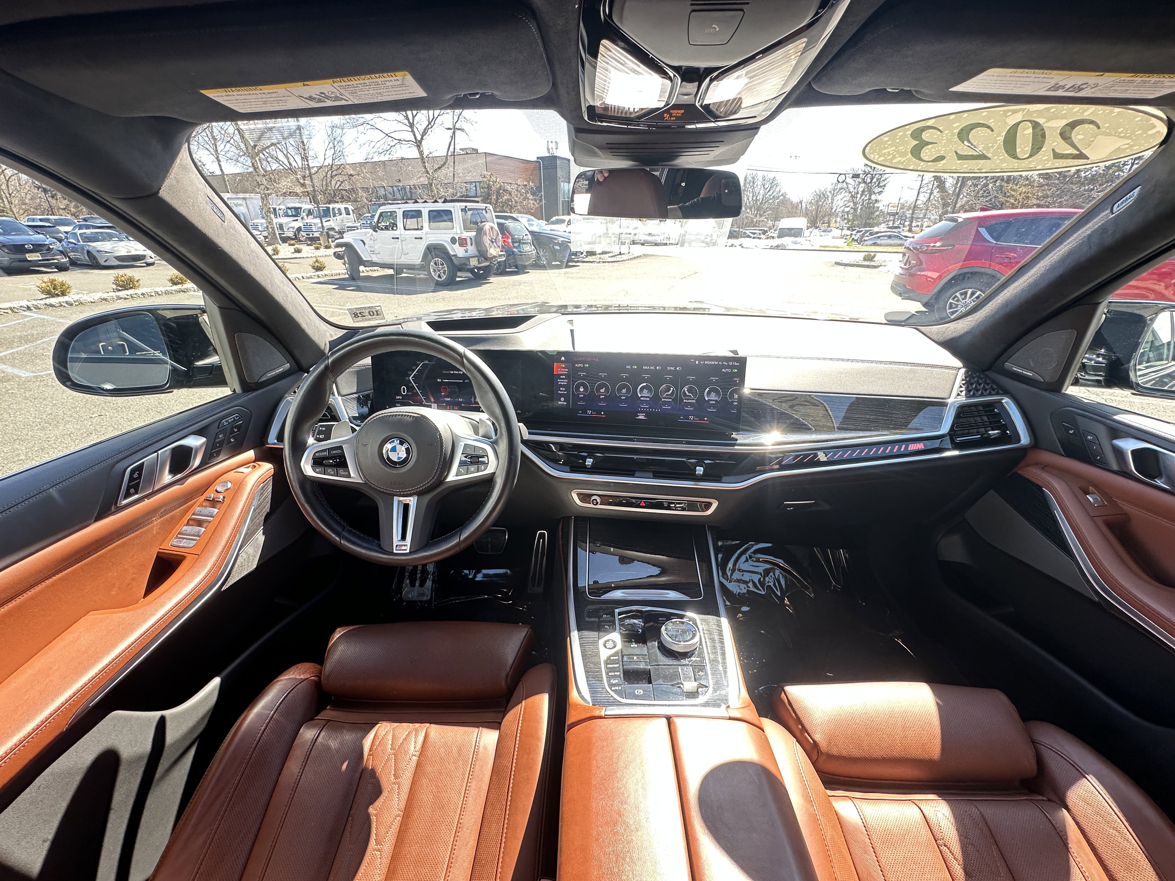 Used 2023 BMW X7 M60i w/ Executive Package image 8