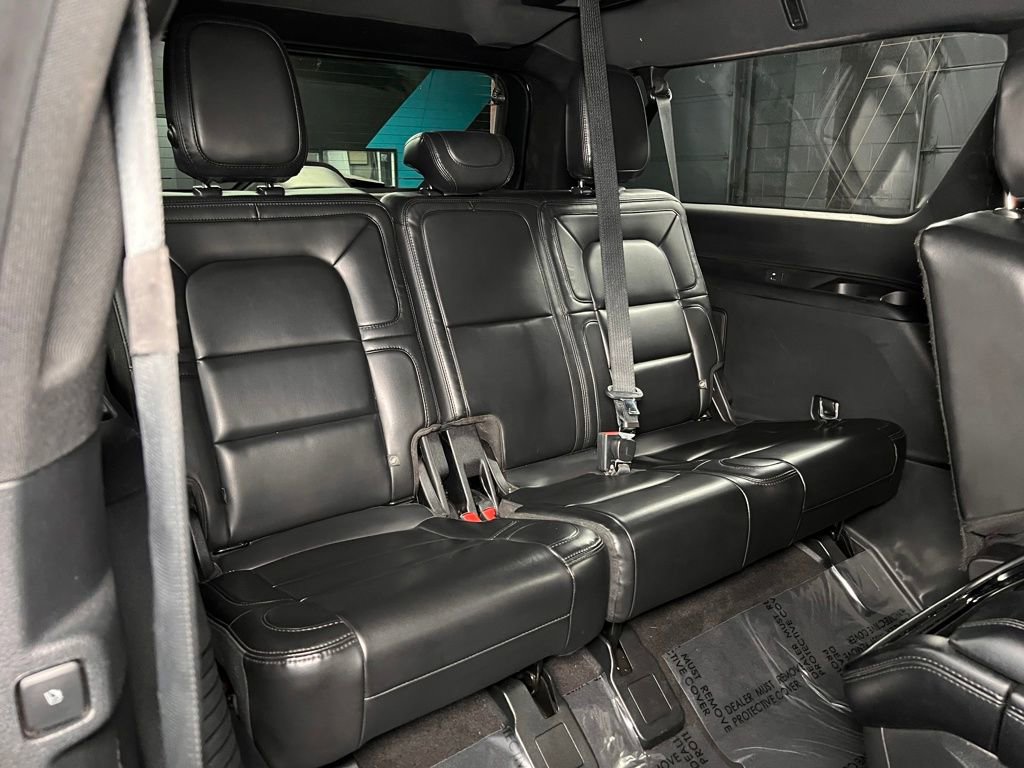 Used 2020 Lincoln Navigator L Reserve w/ Luxury Package image 23