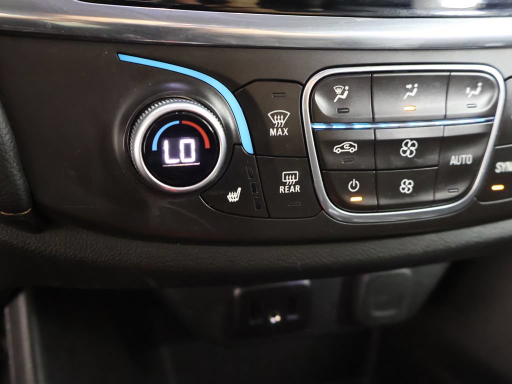 Used 2018 Chevrolet Traverse LT AWD/4WD image 50