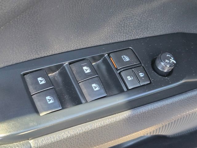 Used 2019 Toyota Camry SE image 16