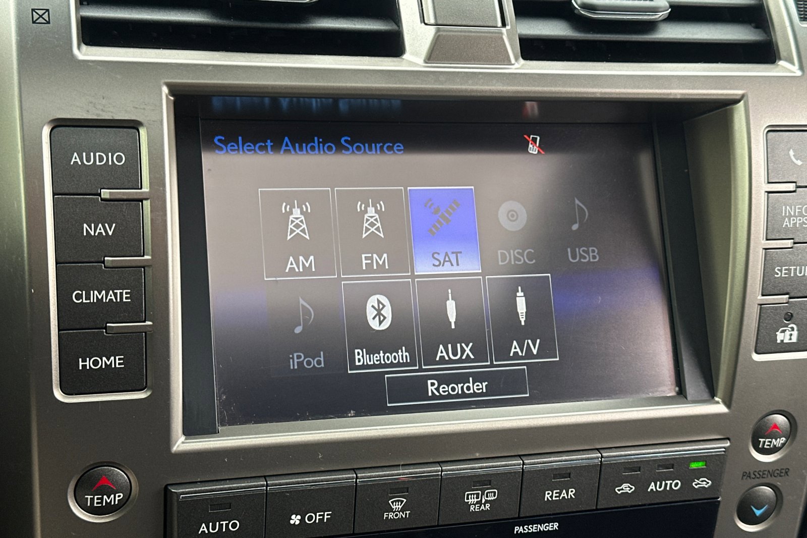 Used 2021 Lexus GX 460 Premium image 18