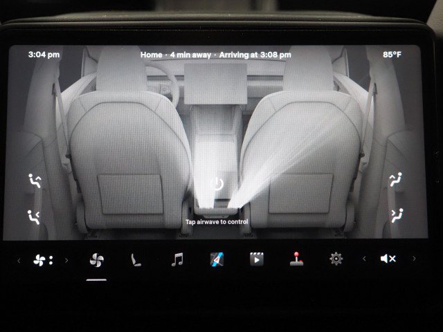 Used 2026 Tesla Model Y Long Range AWD/4WD image 25