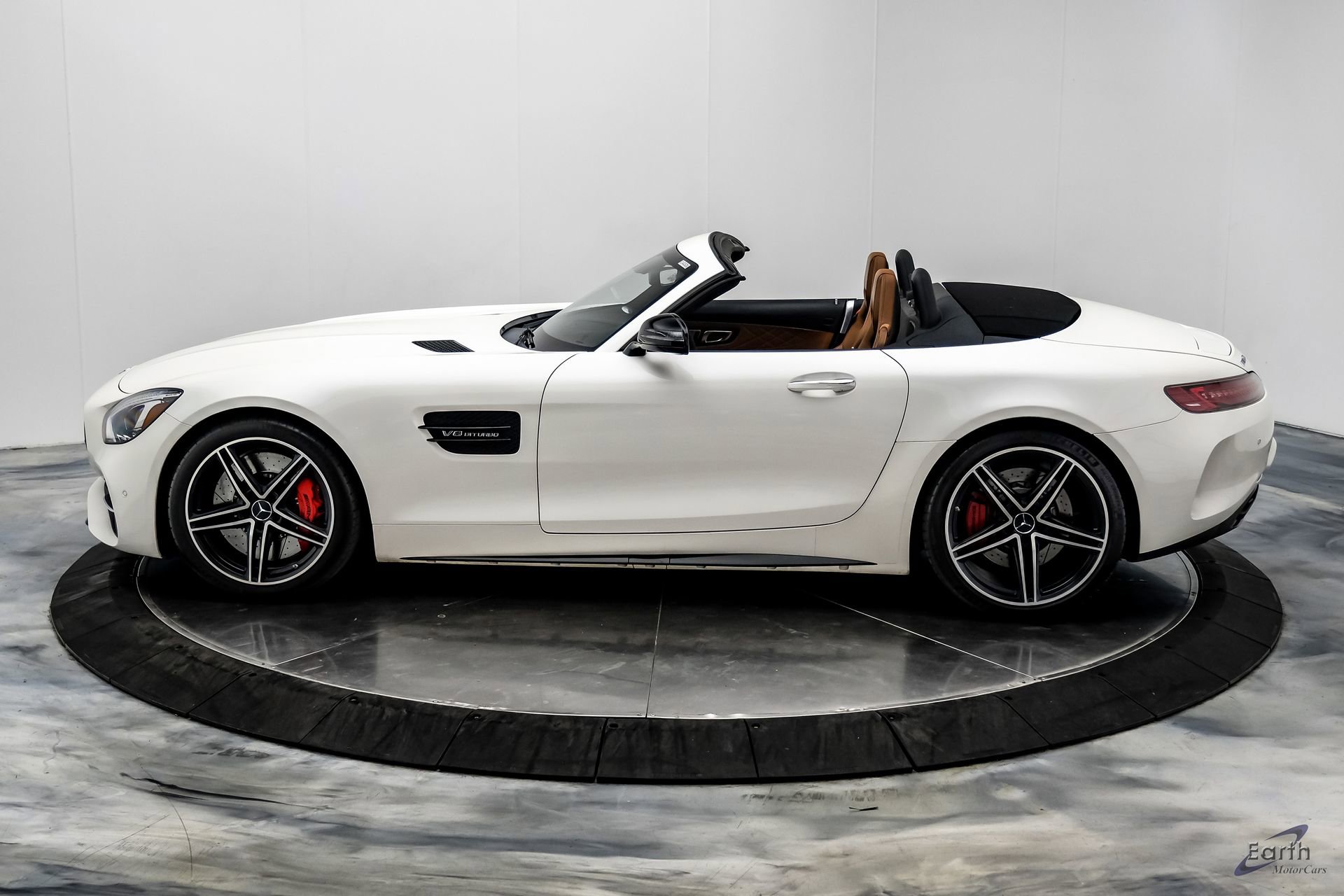 Used 2018 Mercedes-Benz AMG GT C image 9