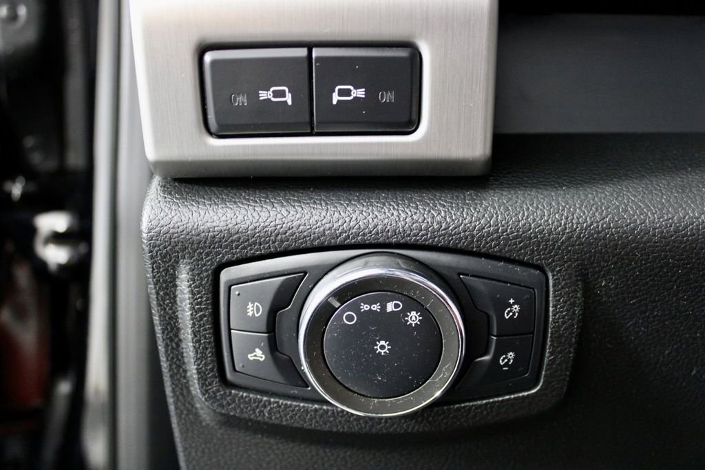 Used 2020 Ford F350 Platinum image 21