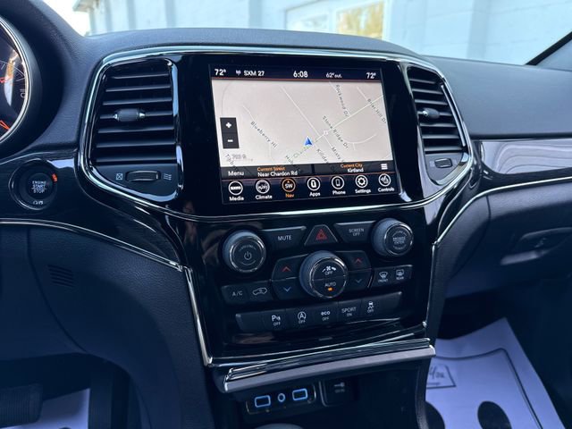Used 2020 Jeep Grand Cherokee Trailhawk AWD/4WD image 32