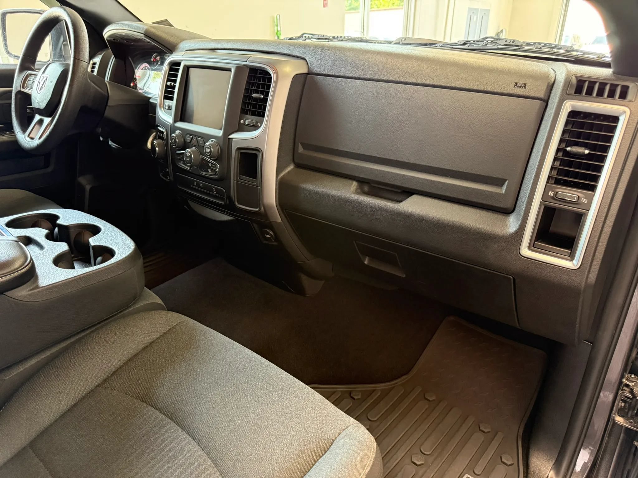 Used 2022 RAM 1500 Warlock w/ Electronics Group AWD/4WD image 18