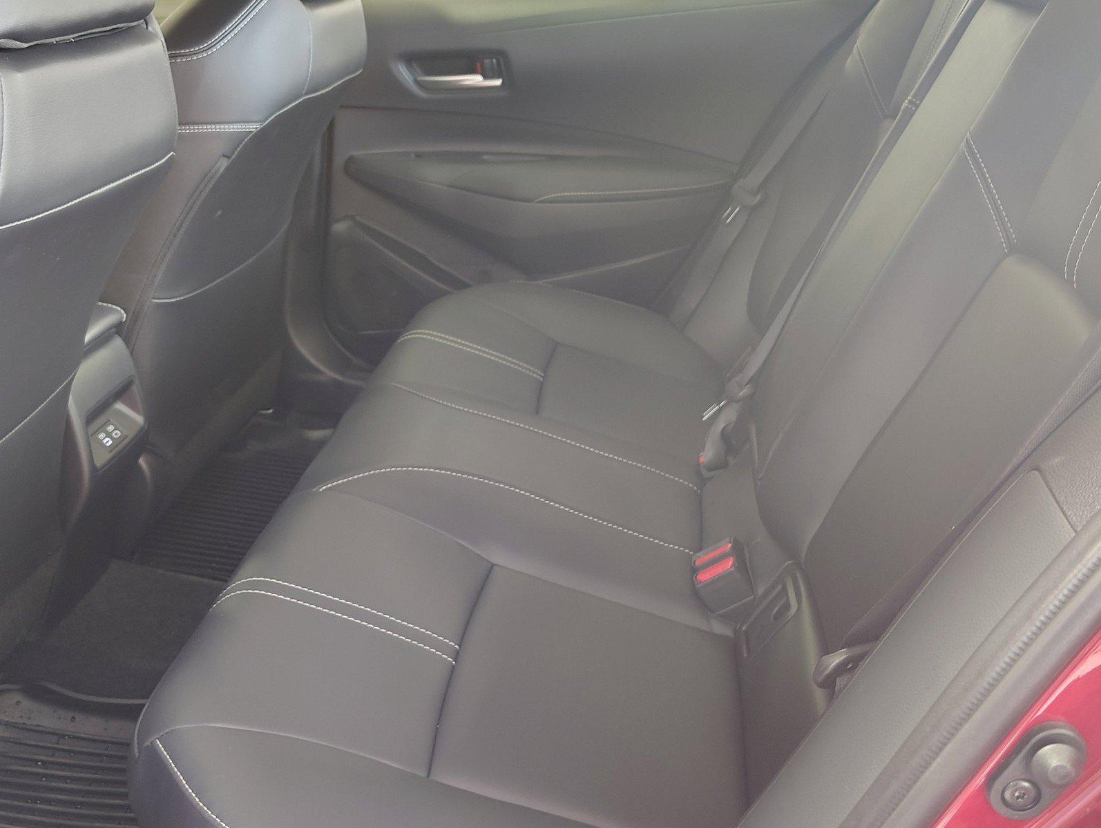 Used 2026 Toyota Corolla XLE FWD image 31