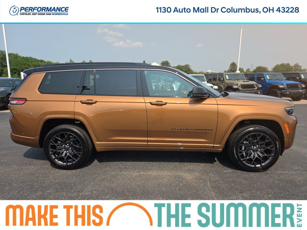 New 2026 Jeep Grand Cherokee L Summit w/ Obsidian Package AWD/4WD image 8