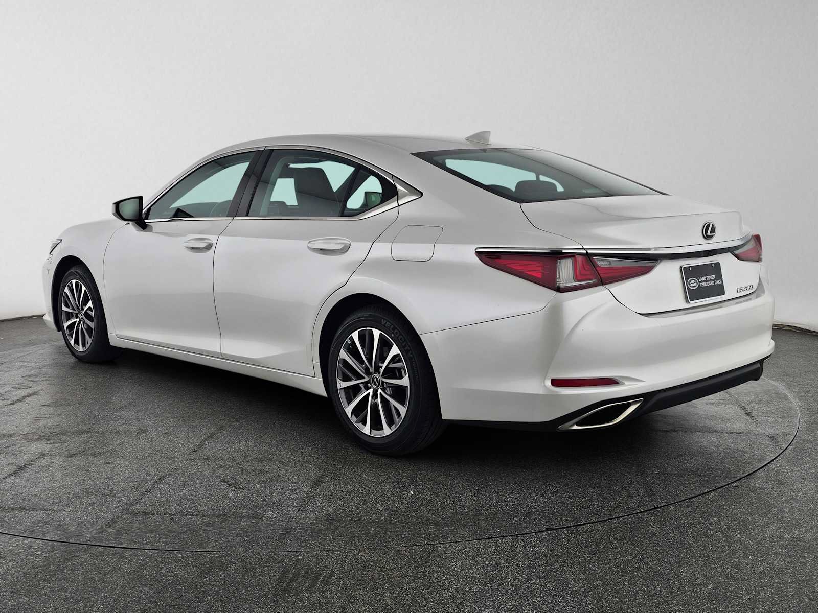 Used 2022 Lexus ES 350 w/ Accessory Package 2 FWD image 6