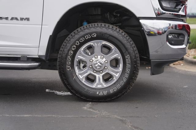 Used 2026 RAM 2500 Big Horn AWD/4WD image 4