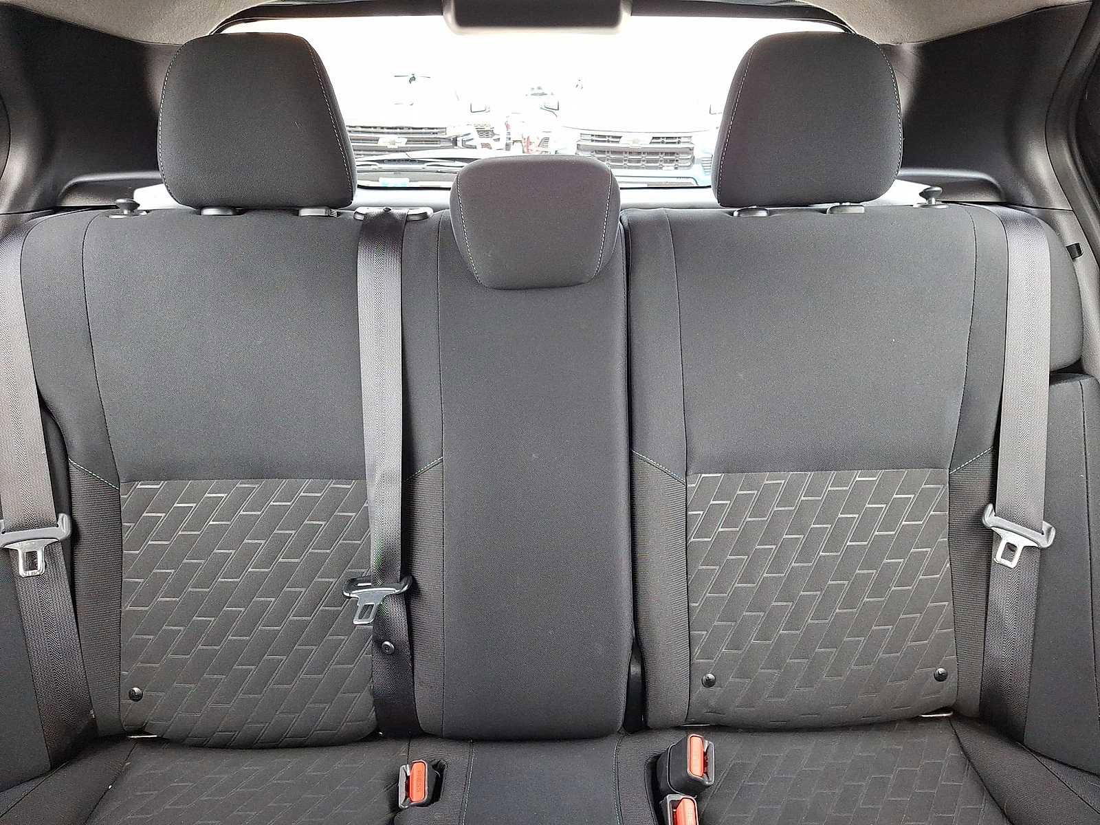 Used 2024 Nissan Kicks SV image 11