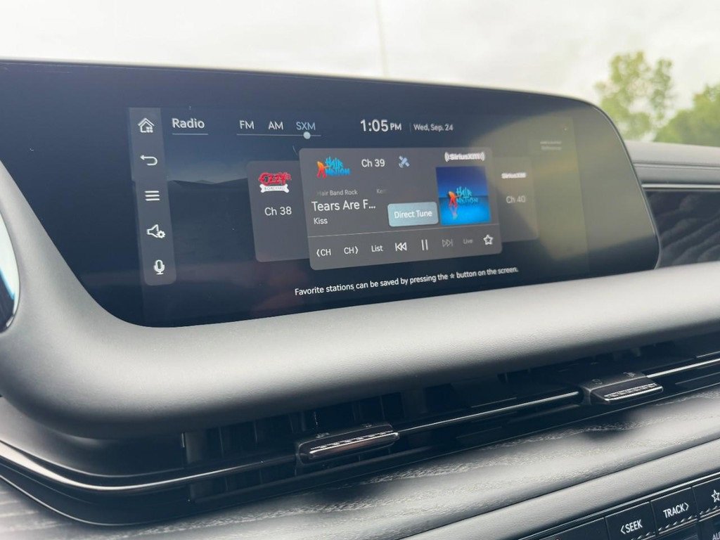 New 2026 Genesis G90 3.5T Prestige image 17