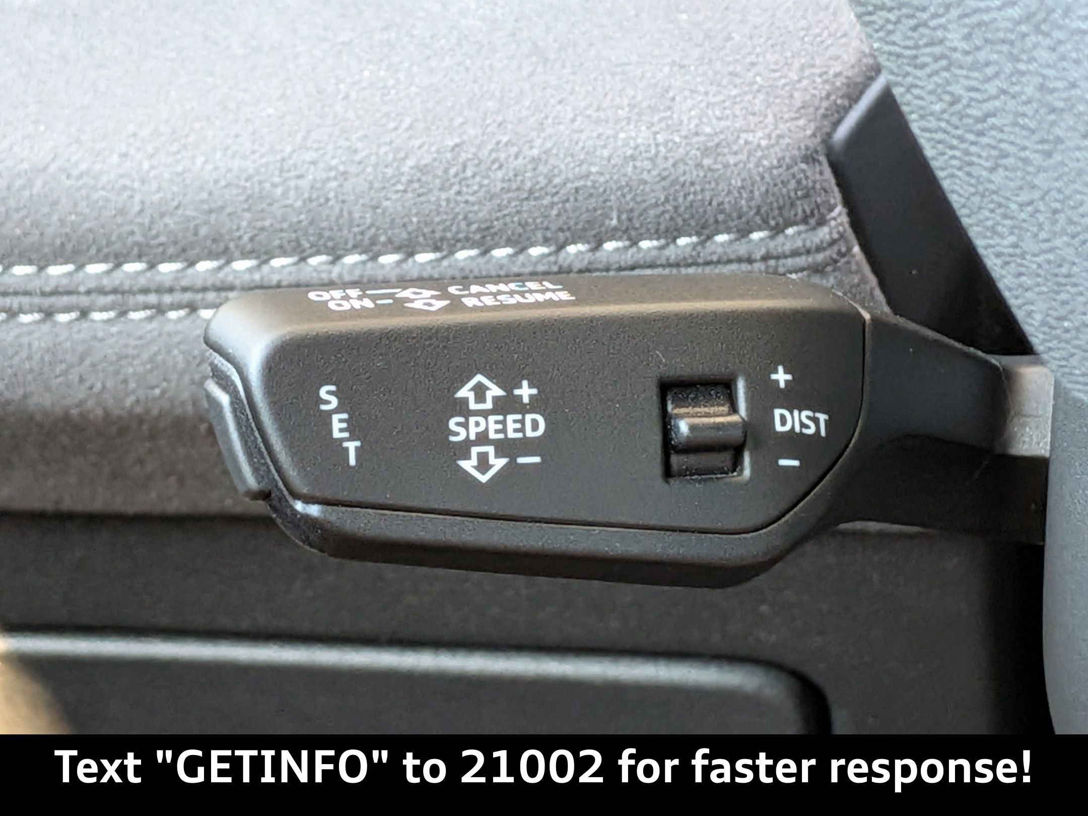 Used 2025 Audi SQ6 e-tron Prestige w/ 21" Black Optic Wheel Package image 33