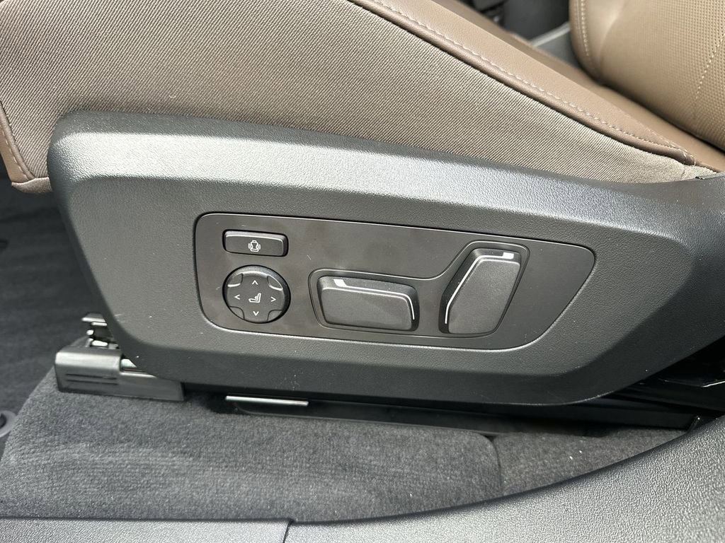 New 2026 BMW X3 xDrive30 w/ Premium Package image 16
