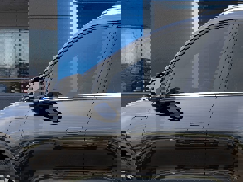 New 2026 Chevrolet Equinox EV LT w/ Convenience Package II FWD image 37