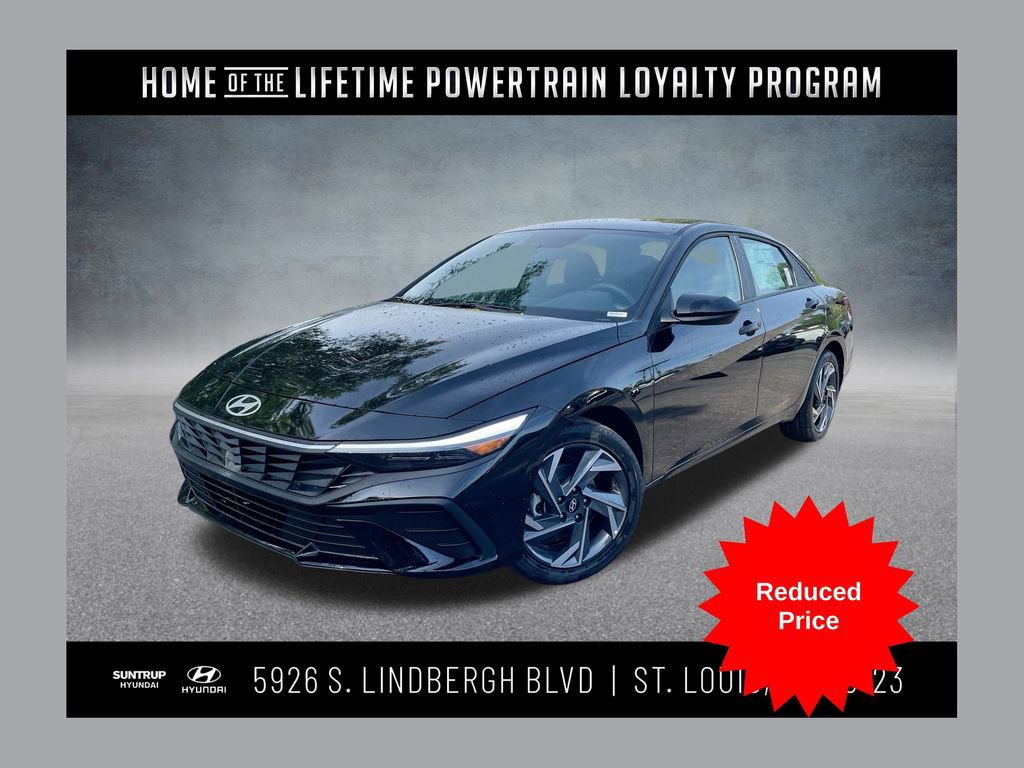 Used 2025 Hyundai Elantra Sport image 1