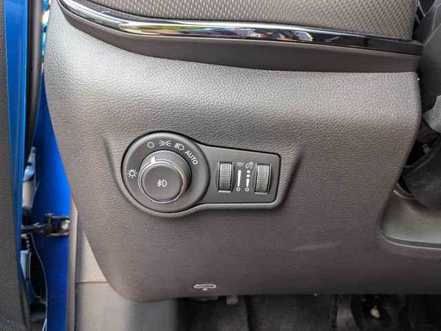 New 2026 Jeep Compass Latitude AWD/4WD image 16