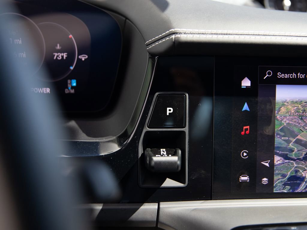 Certified 2025 Porsche Panamera 4S image 26