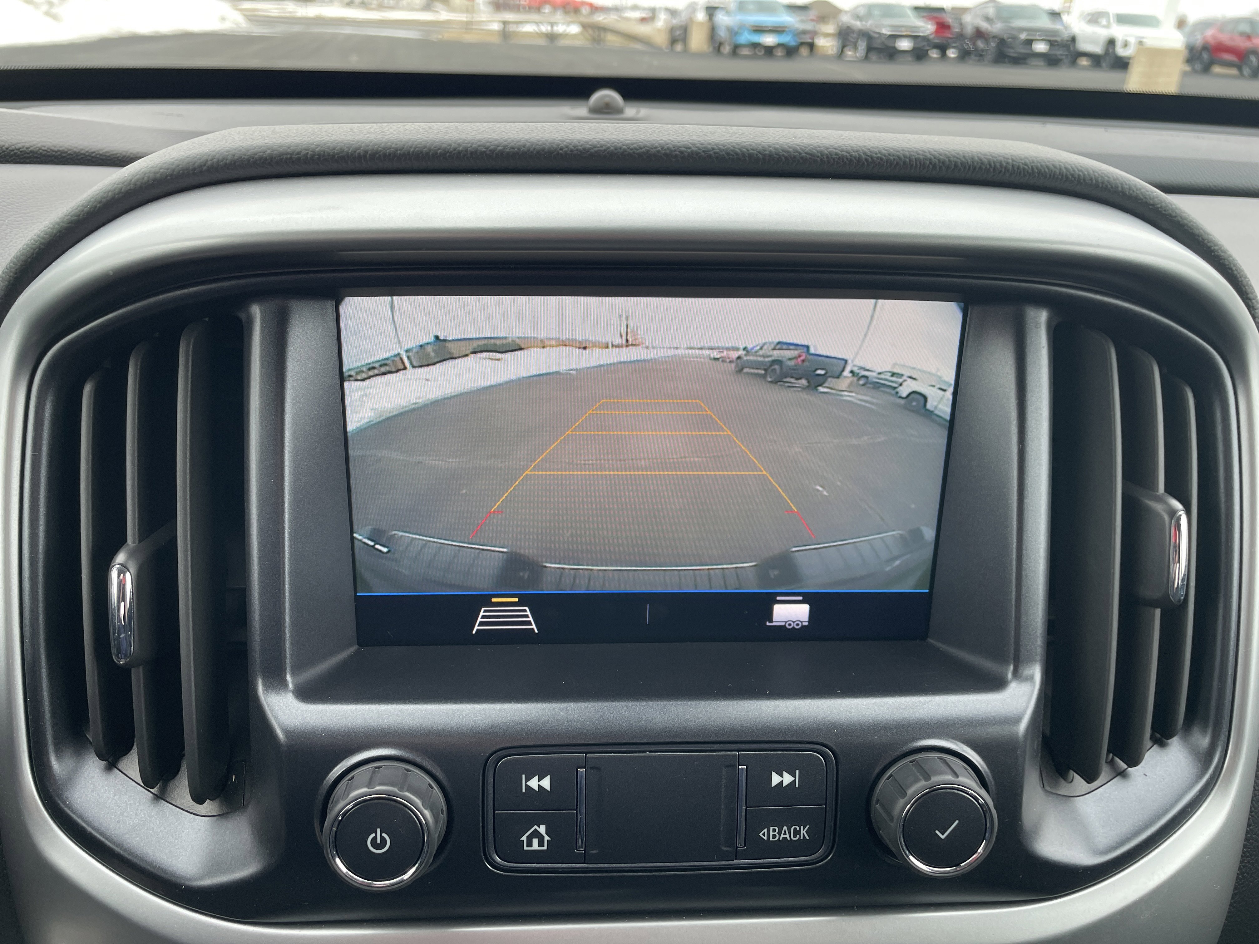 Used 2021 Chevrolet Colorado LT w/ Safety Package image 13