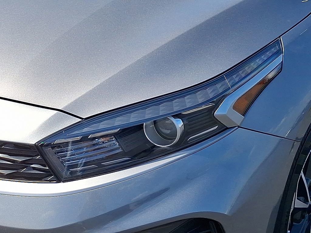 Certified 2023 Kia Forte LXS w/ LXS Technology Package FWD image 11
