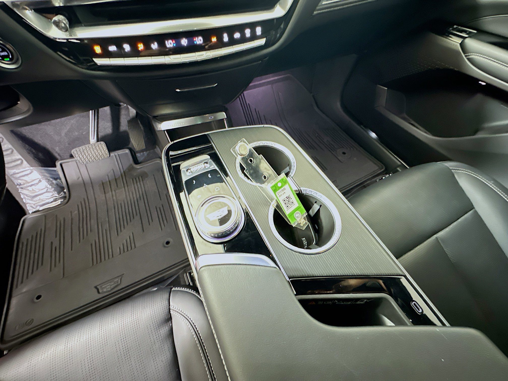 Used 2024 Cadillac Lyriq Luxury RWD image 22