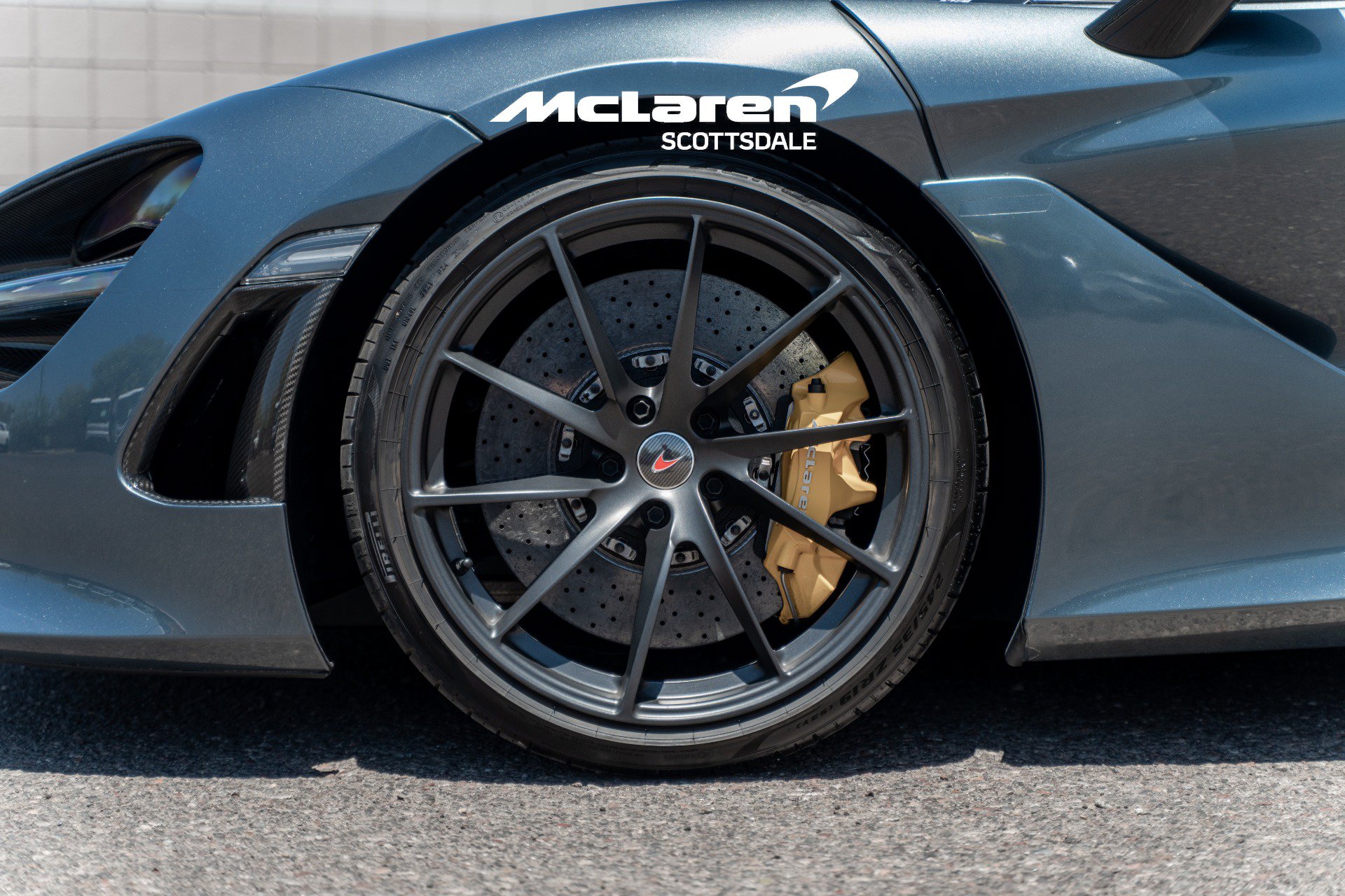 Used 2018 McLaren 720S Performance RWD image 36