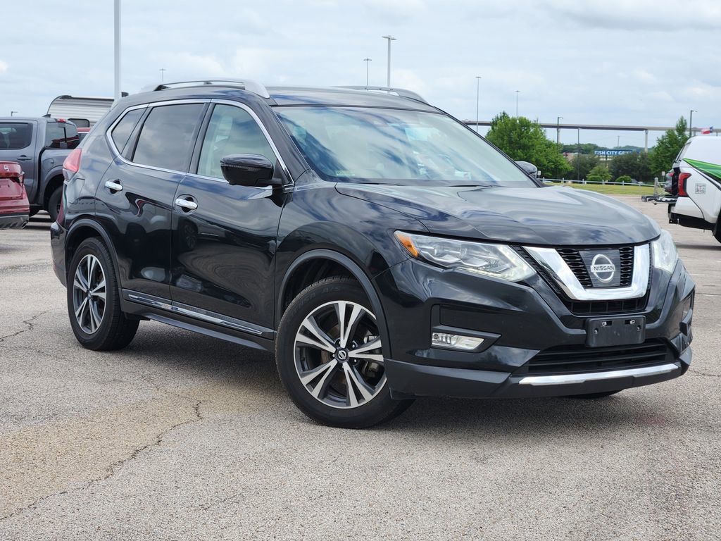 Used 2017 Nissan Rogue SL w/ SL Premium Package FWD image 1