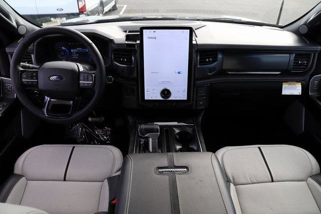 New 2025 Ford F150 Lightning Platinum image 28