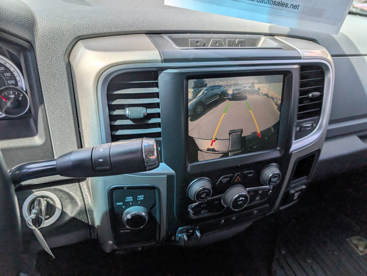 Used 2015 RAM 2500 SLT w/ Luxury Group AWD/4WD image 21