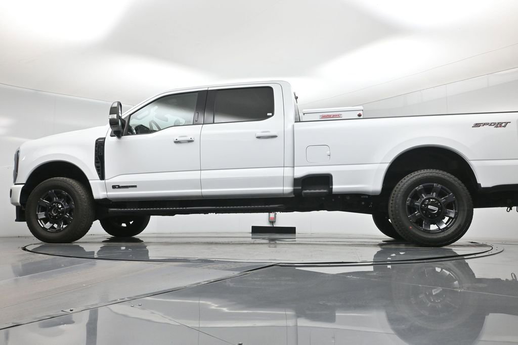 Used 2024 Ford F350 Lariat w/ Lariat Ultimate Package image 55