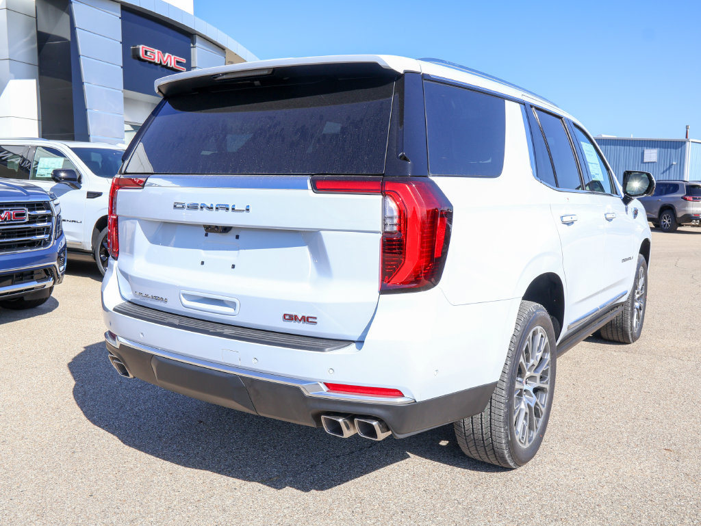 New 2027 GMC Yukon Denali w/ Denali Reserve Package AWD/4WD image 3