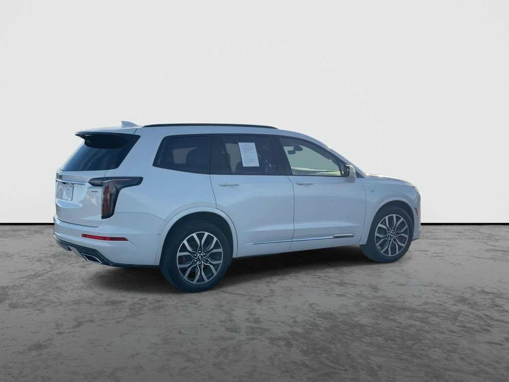 Certified 2025 Cadillac XT6 Sport w/ Platinum Package AWD/4WD image 8