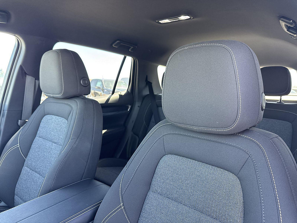 New 2026 GMC Terrain Elevation w/ Black Edition FWD image 22