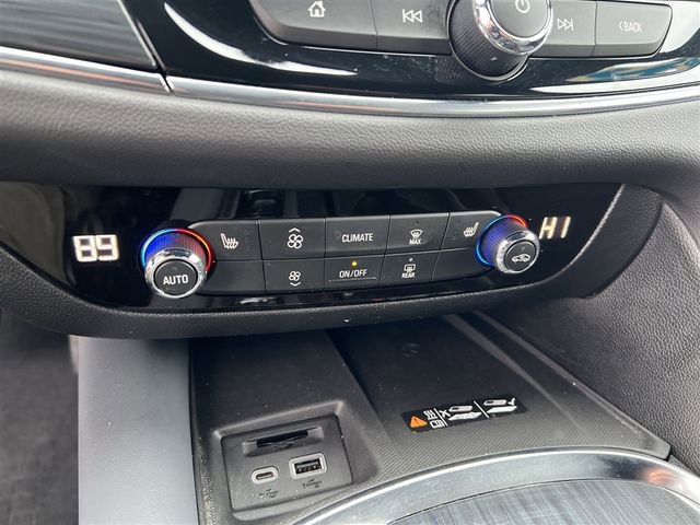 Certified 2024 Buick Enclave Essence w/ Sport Touring Edition image 21