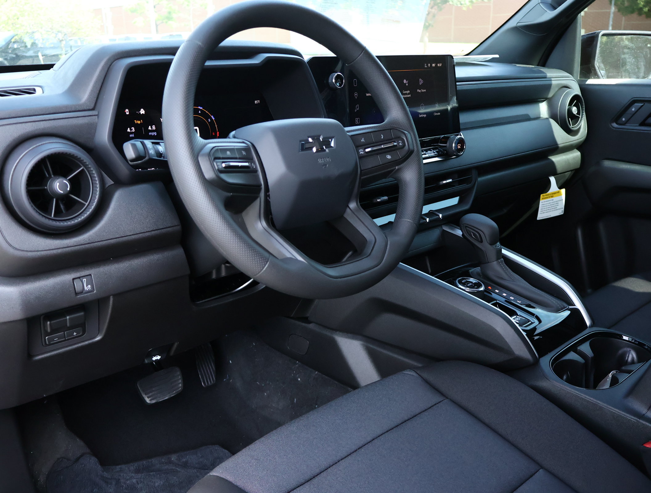 New 2026 Chevrolet Colorado Trail Boss AWD/4WD image 3