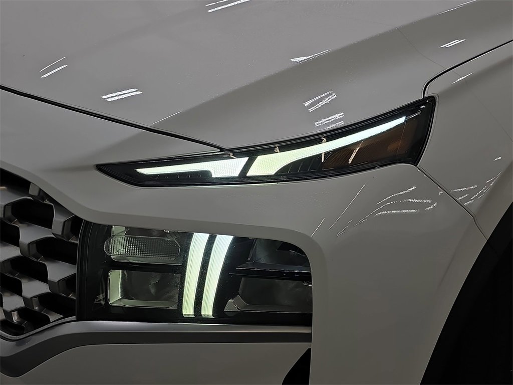 Used 2022 Hyundai Santa Fe SEL Premium image 31