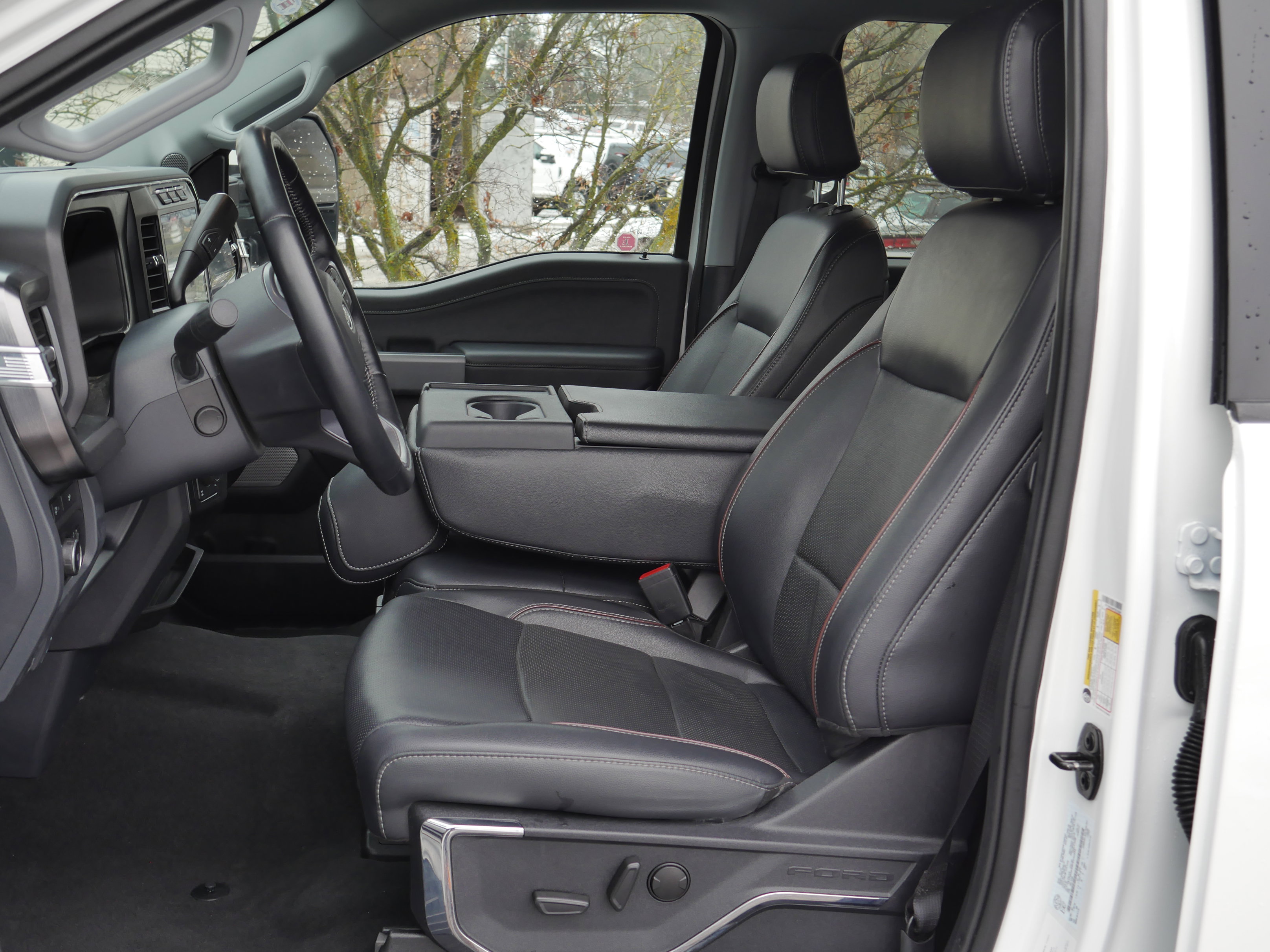 Certified 2023 Ford F250 Lariat image 3