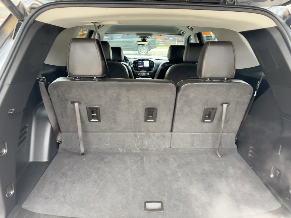Used 2020 Chevrolet Traverse RS image 43