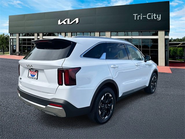 New 2026 Kia Sorento S image 4