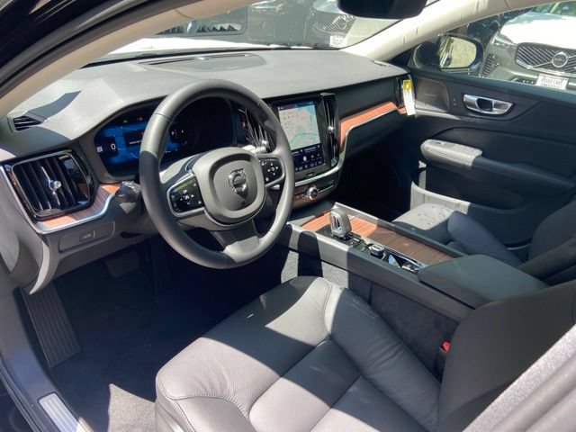 New 2026 Volvo V60 B5 Cross Country Plus w/ Climate Package AWD/4WD image 10