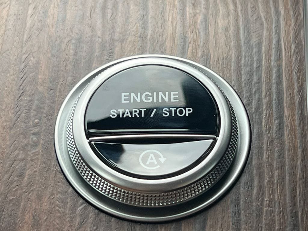 New 2027 Mercedes-Benz GLC 300 4MATIC image 33