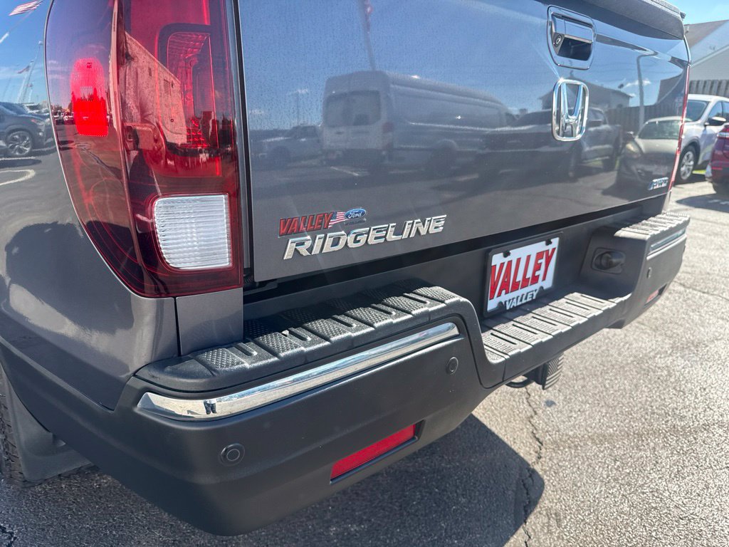Used 2019 Honda Ridgeline RTL-E image 16