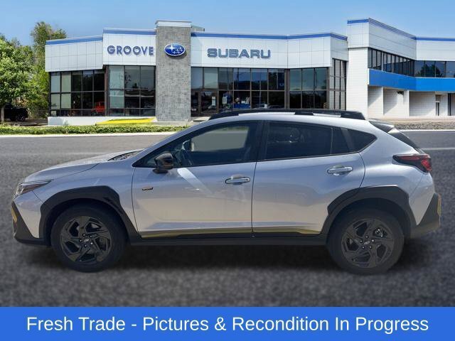 Used 2024 Subaru Crosstrek 2.5i Sport w/ Crosstrek Mirror Package AWD/4WD image 2