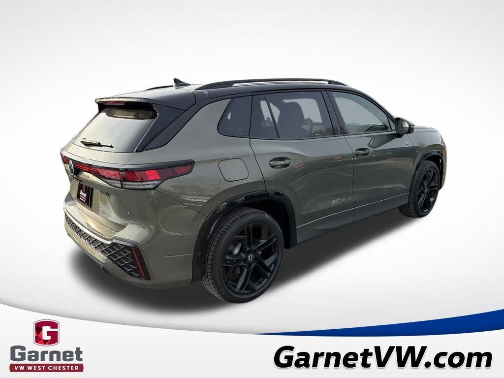 New 2026 Volkswagen Tiguan SE R-Line image 5