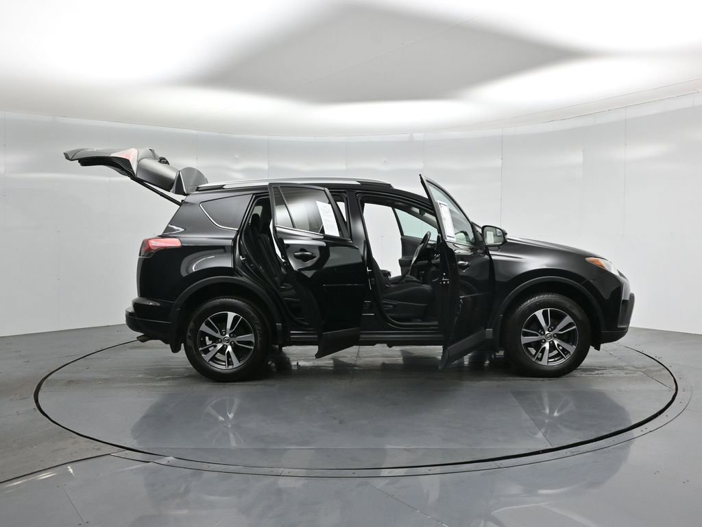 Used 2017 Toyota RAV4 XLE w/ Protection Package image 4