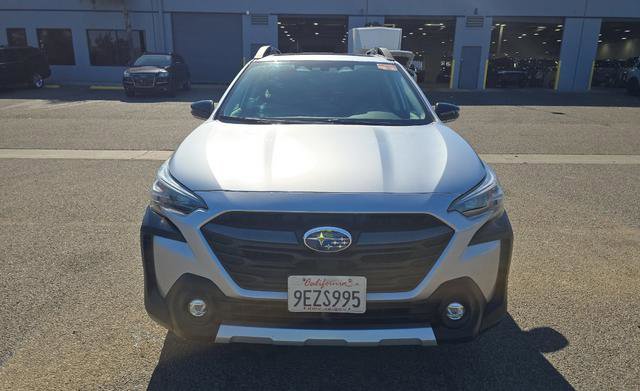 Used 2023 Subaru Outback Limited XT AWD/4WD image 3