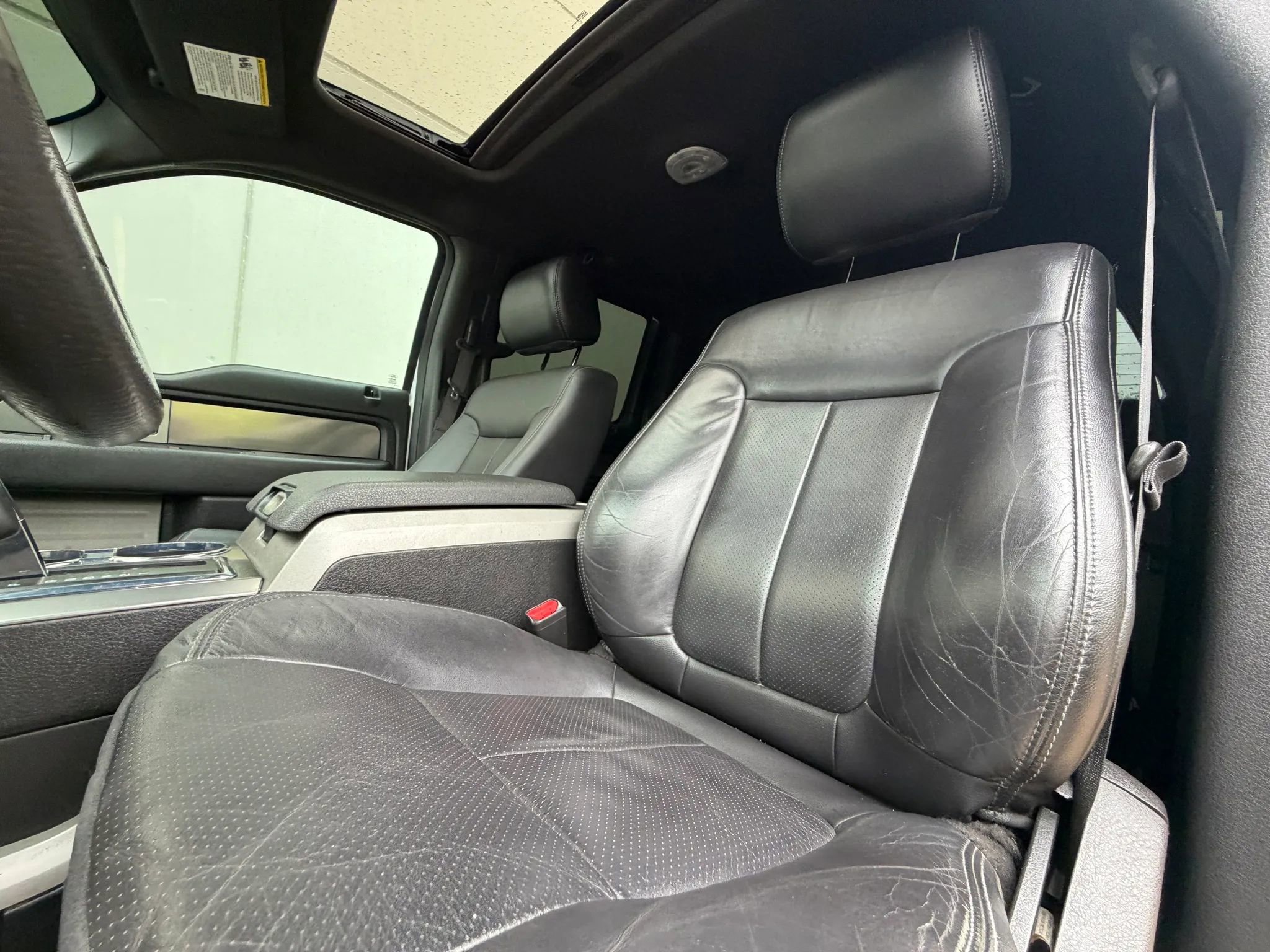 Used 2014 Ford F150 FX4 w/ Equipment Group 402A Luxury AWD/4WD image 20
